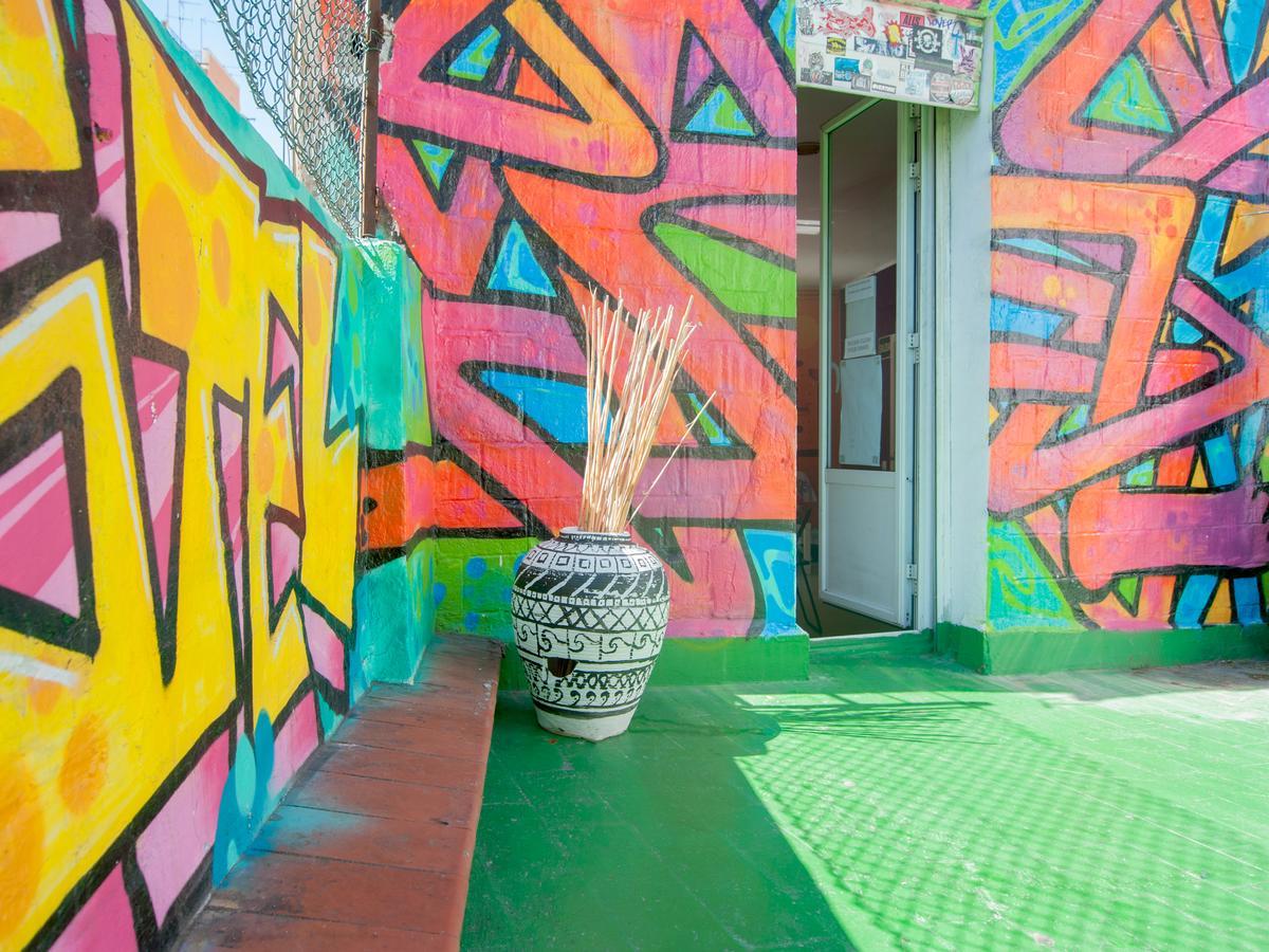 No Limit Hostel Graffiti Barcelona Exteriér fotografie